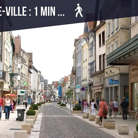 La Parisienne Coquine And Plaisir - Апартаменты